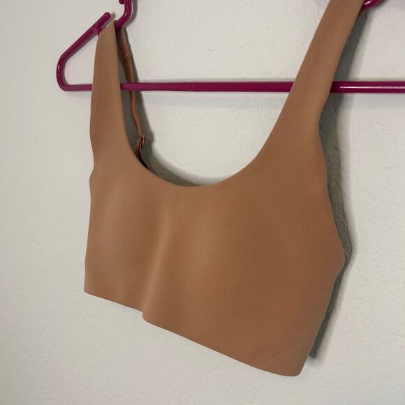 Lululemon In Alignment Straight-Strap Bra 32 A/B - Picture 2 of 6